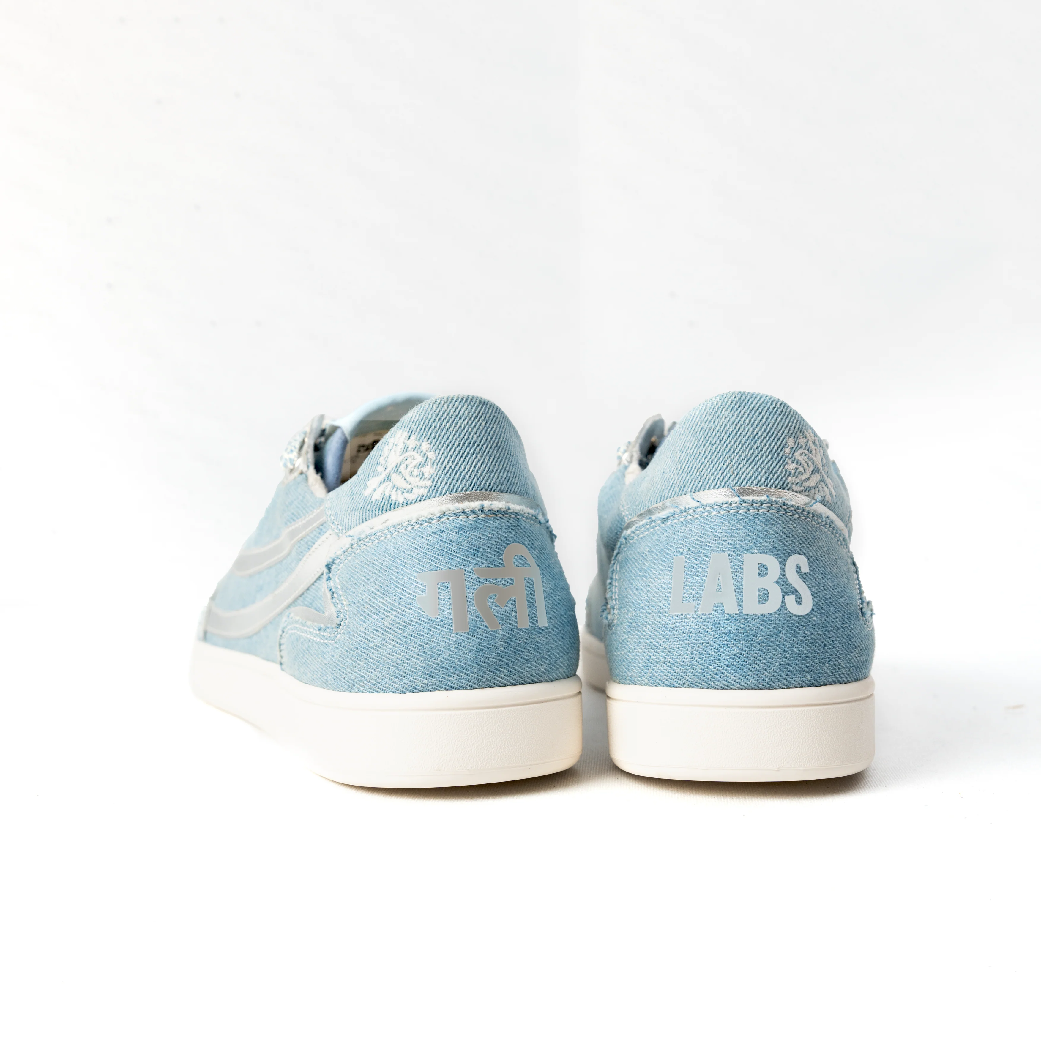 Gully Number 001 - Baaz Baadal Blue - Image 4