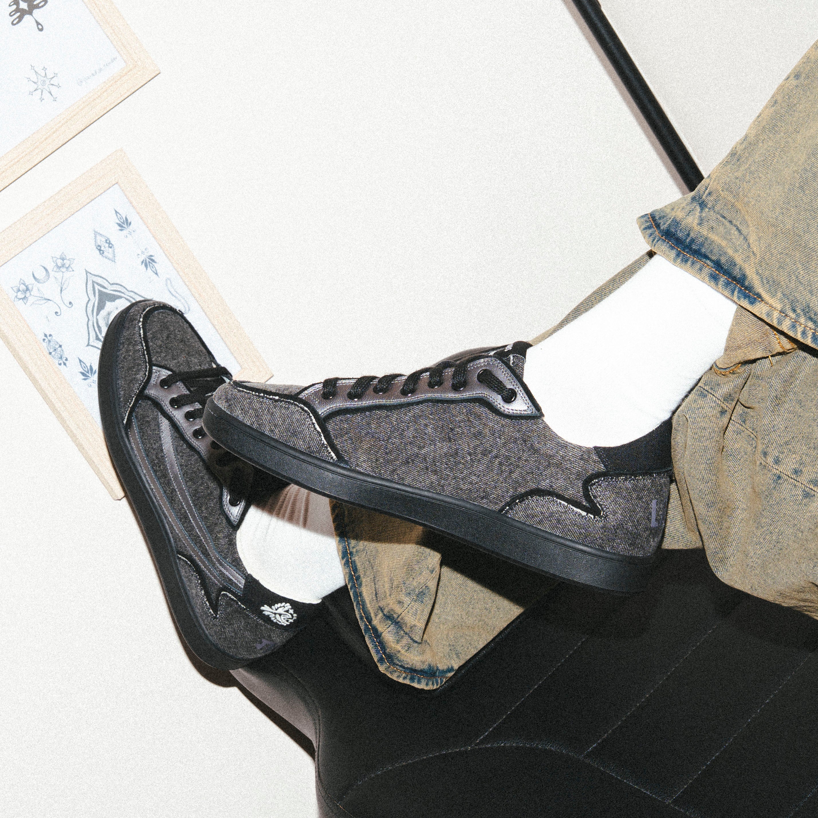 Gully Number 001 - Baaz Chaaya Grey - Image 9