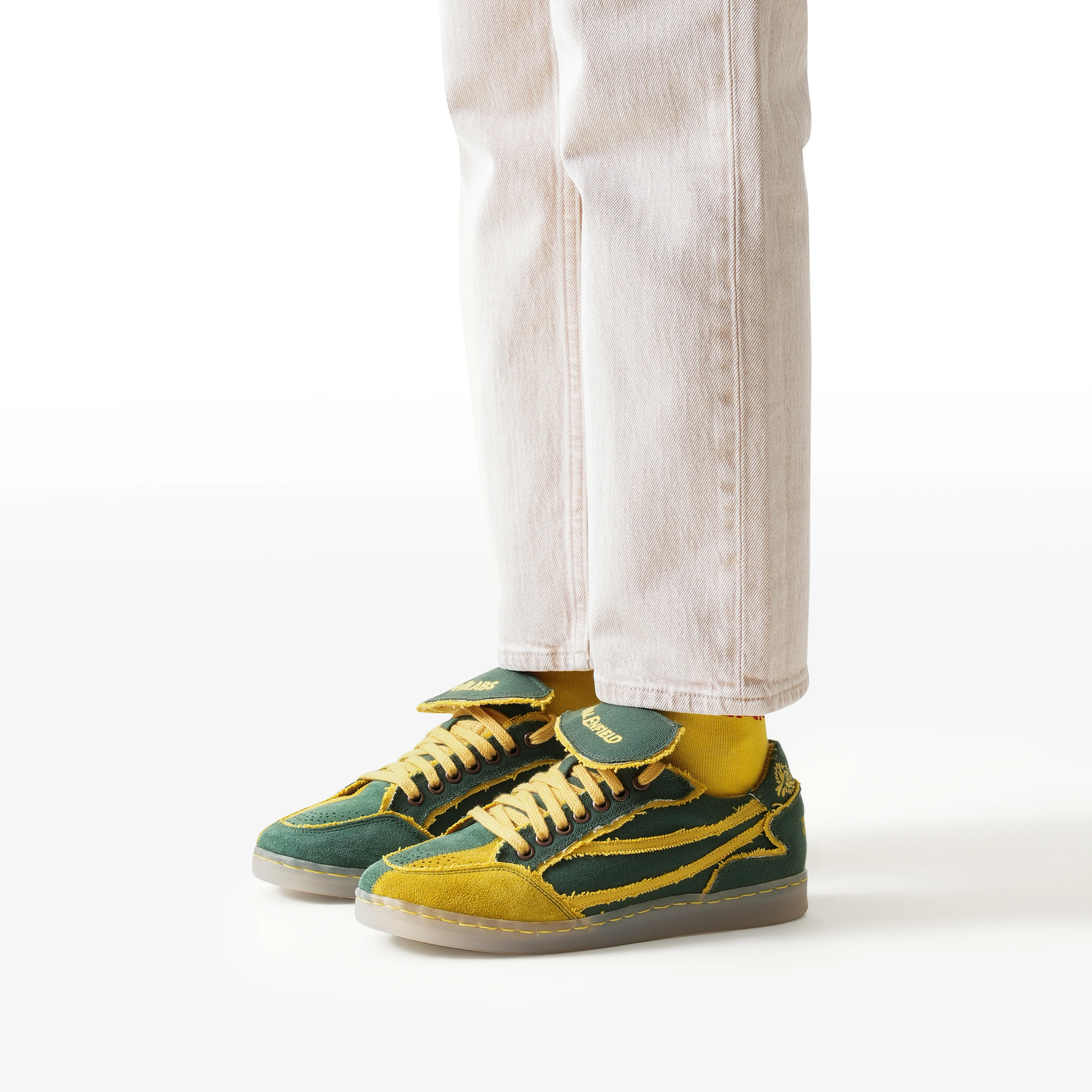 Gully Number 001 x Royal Enfield Hunter 350 - BAAZ NIMBA RIO for Women - Image 3