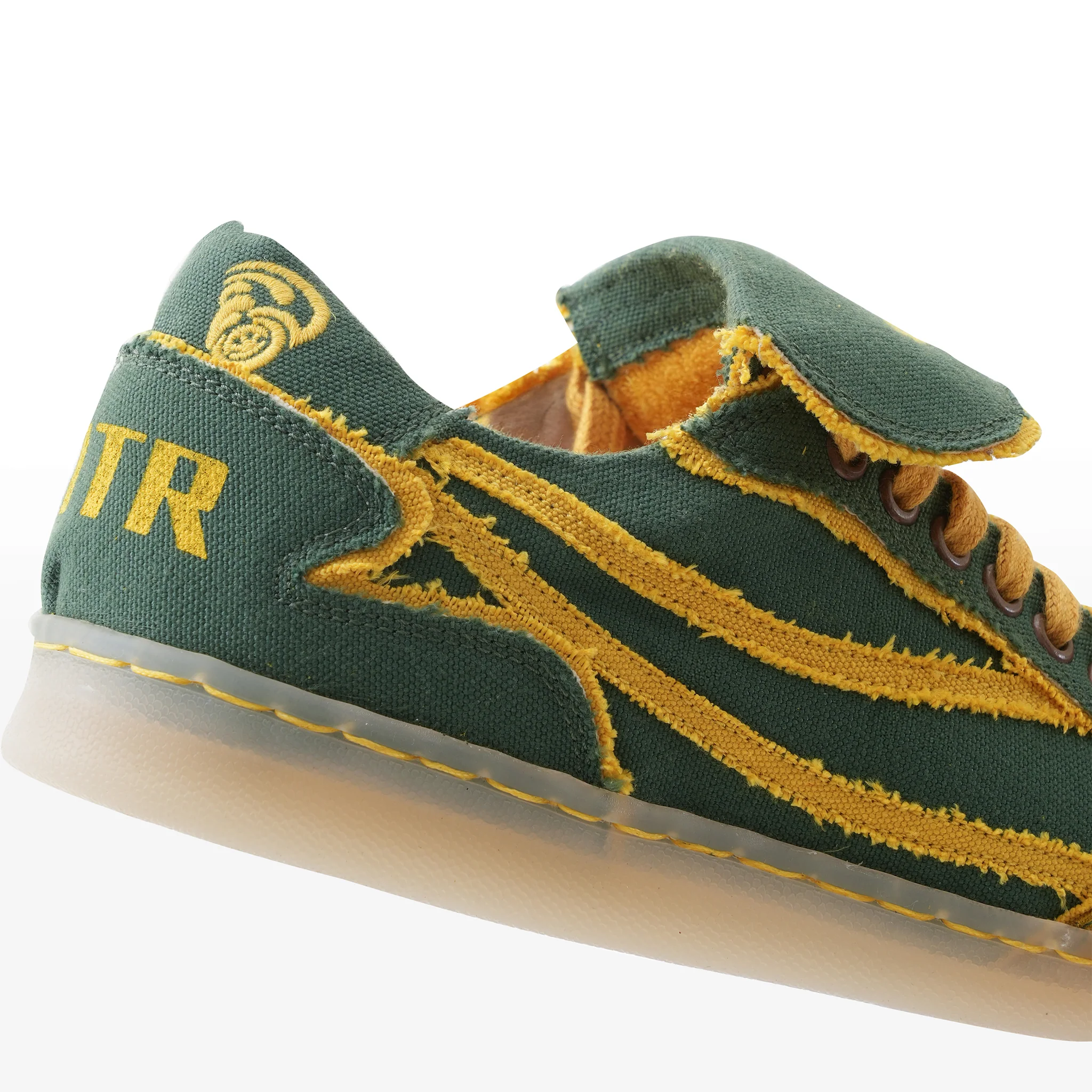 Gully Number 001 x Royal Enfield Hunter 350 - BAAZ NIMBA RIO for Women - Image 4